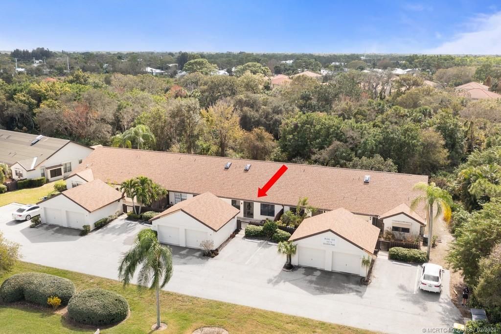 Photo of 1574 SW Silver Pine Way #105-D, Palm City, FL 34990 (MLS # M20037557)