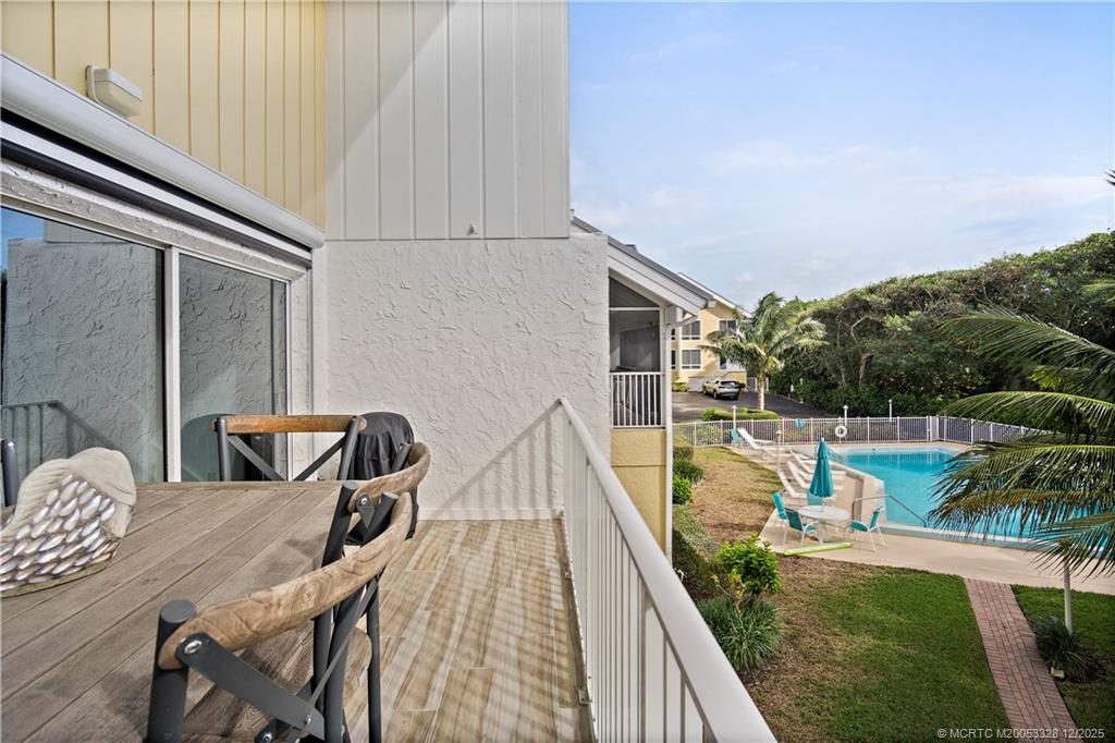 Stuart, Florida 34996, United States, 2 Bedrooms Bedrooms, ,3 BathroomsBathrooms,Residential,Active,250572