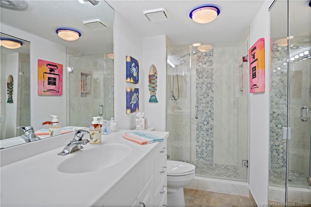 Stuart, Florida 34996, United States, 2 Bedrooms Bedrooms, ,3 BathroomsBathrooms,Residential,Active,250572