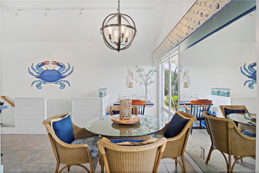 Stuart, Florida 34996, United States, 2 Bedrooms Bedrooms, ,3 BathroomsBathrooms,Residential,Active,250572