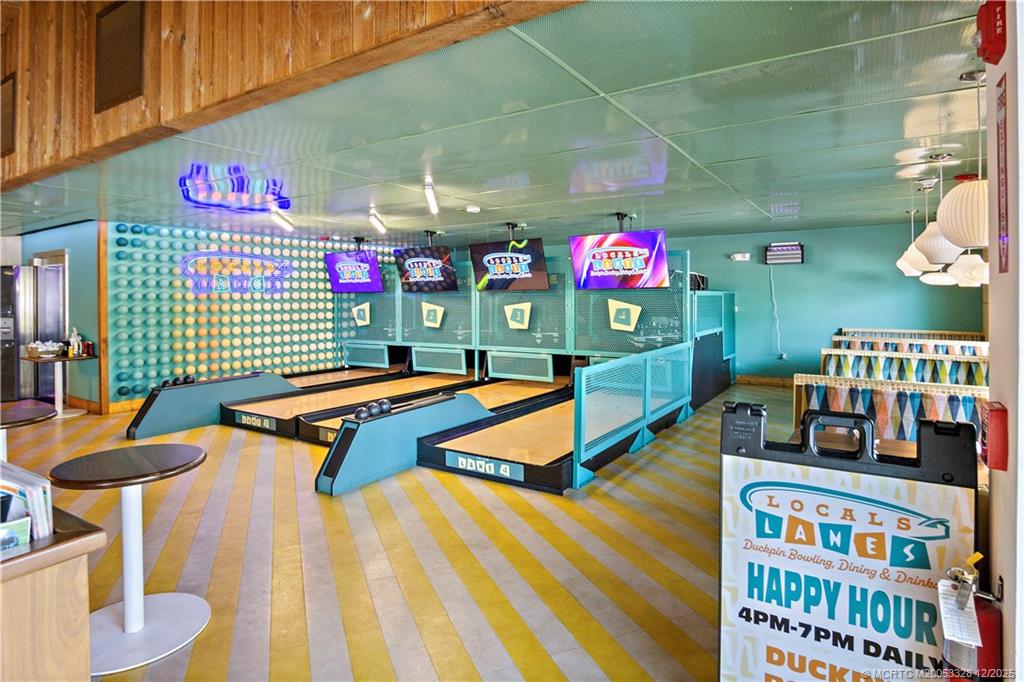 Stuart, Florida 34996, United States, 2 Bedrooms Bedrooms, ,3 BathroomsBathrooms,Residential,Active,250572