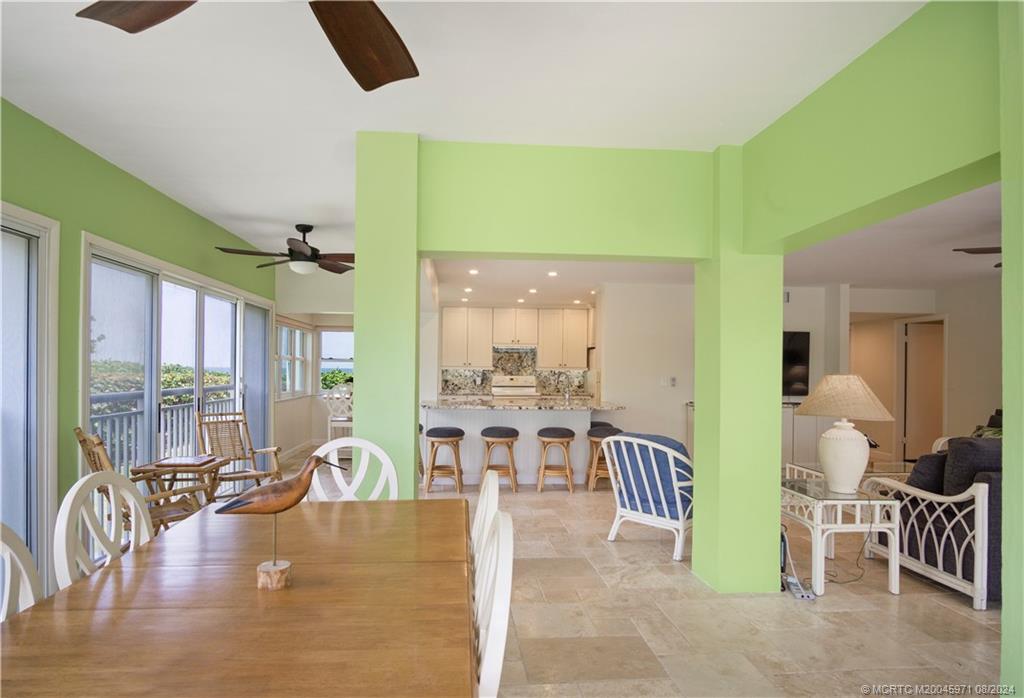 Stuart, Florida 34996, United States, 2 Bedrooms Bedrooms, ,2 BathroomsBathrooms,Residential,Active,51249