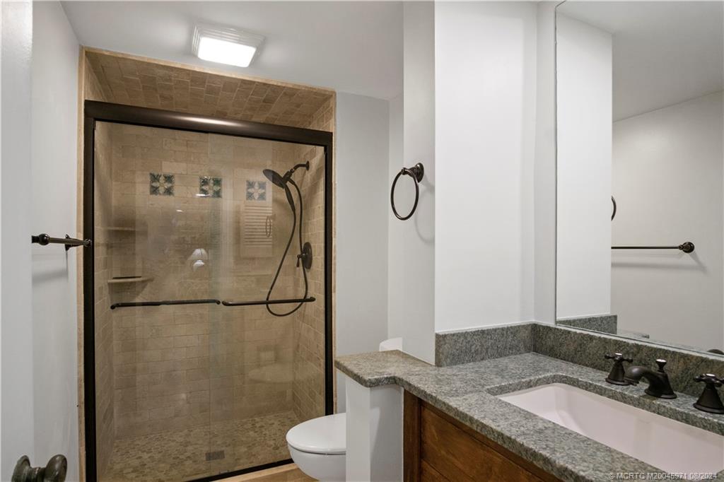 Stuart, Florida 34996, United States, 2 Bedrooms Bedrooms, ,2 BathroomsBathrooms,Residential,Active,51249