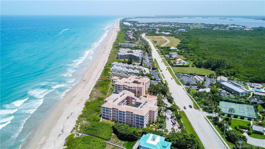 Stuart, Florida 34996, United States, 2 Bedrooms Bedrooms, ,2 BathroomsBathrooms,Residential,Active,51249