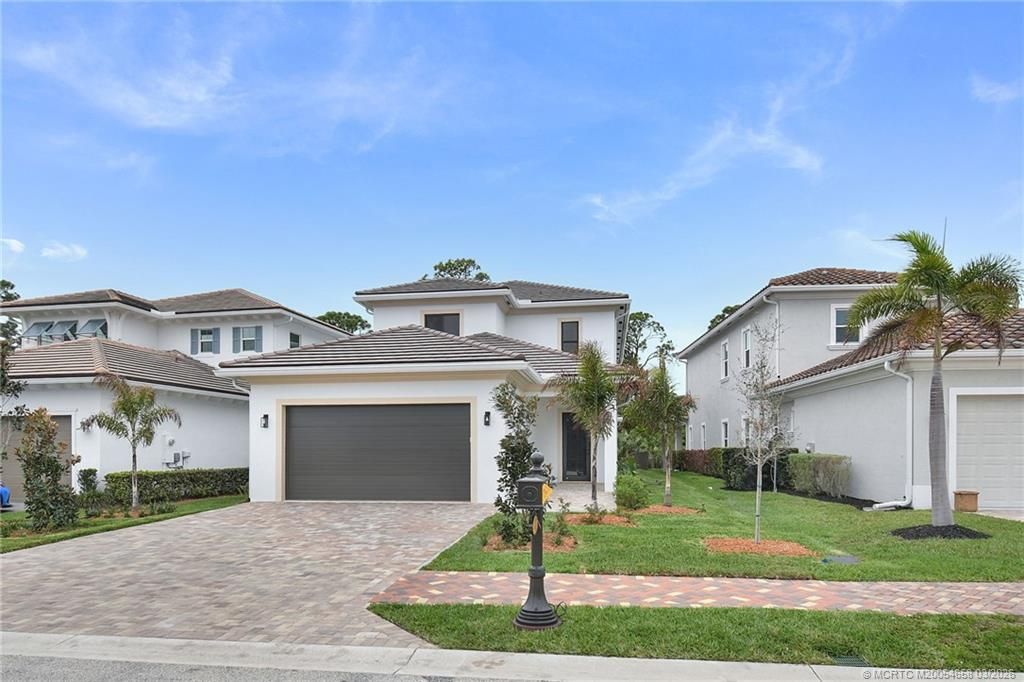 Photo of 207 SE Via Bisento, Port Saint Lucie, FL 34952 (MLS # M20054658)