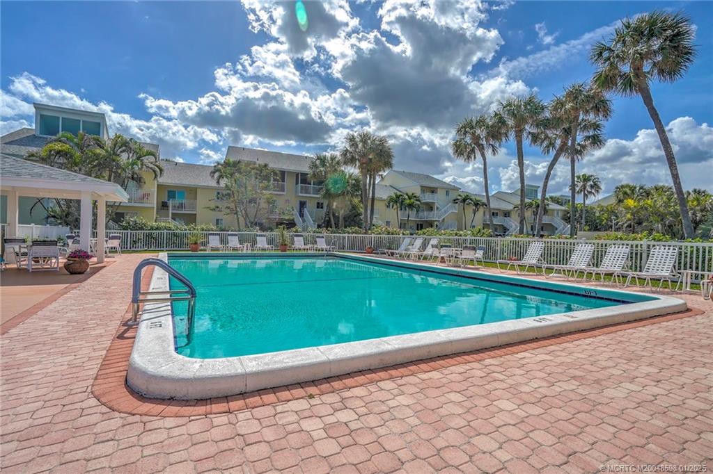Stuart, Florida 34996, United States, 1 Bedroom Bedrooms, ,1 BathroomBathrooms,Residential,Active,17014