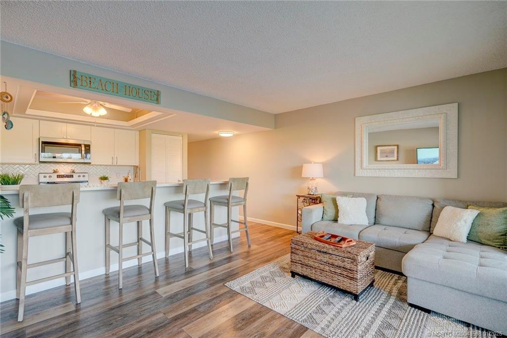 Stuart, Florida 34996, United States, 1 Bedroom Bedrooms, ,1 BathroomBathrooms,Residential,Active,17014