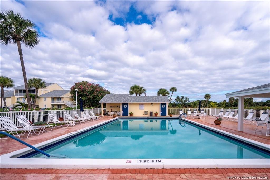 Stuart, Florida 34996, United States, 1 Bedroom Bedrooms, ,1 BathroomBathrooms,Residential,Active,17014