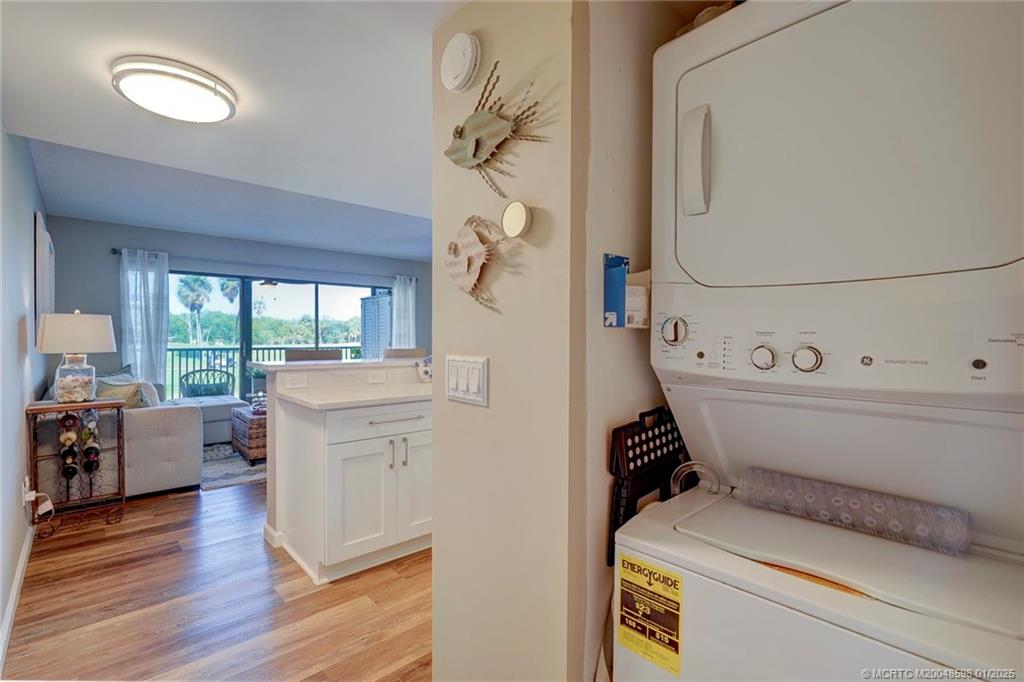 Stuart, Florida 34996, United States, 1 Bedroom Bedrooms, ,1 BathroomBathrooms,Residential,Active,17014