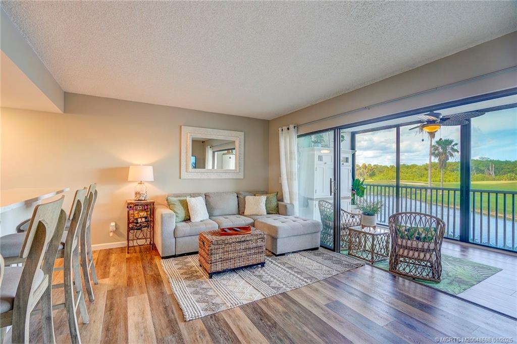 Stuart, Florida 34996, United States, 1 Bedroom Bedrooms, ,1 BathroomBathrooms,Residential,Active,17014