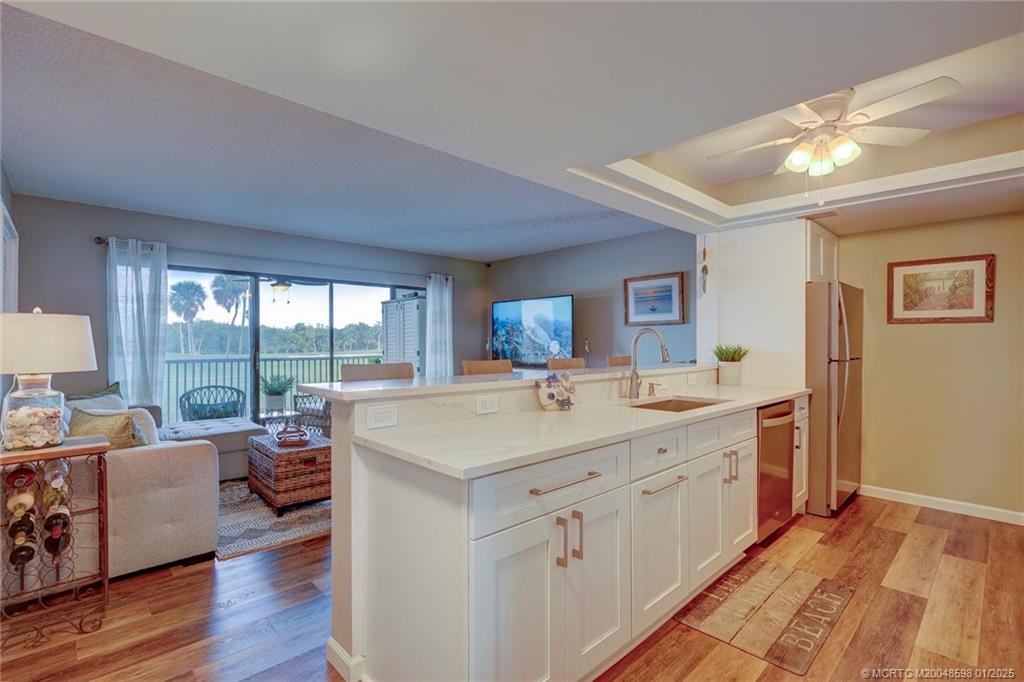 Stuart, Florida 34996, United States, 1 Bedroom Bedrooms, ,1 BathroomBathrooms,Residential,Active,17014