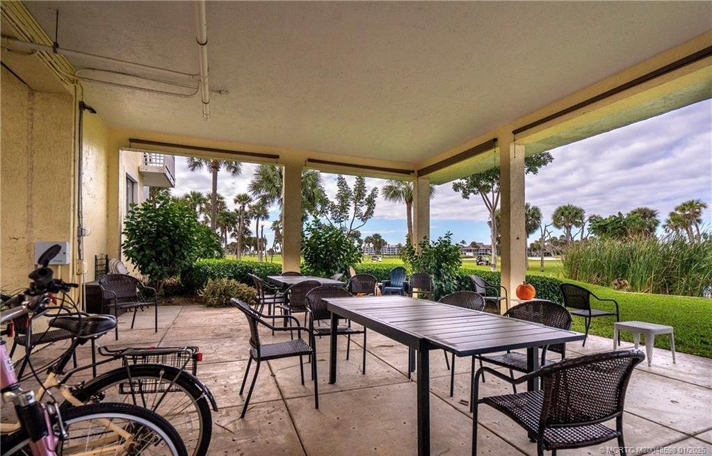 Stuart, Florida 34996, United States, 1 Bedroom Bedrooms, ,1 BathroomBathrooms,Residential,Active,17014