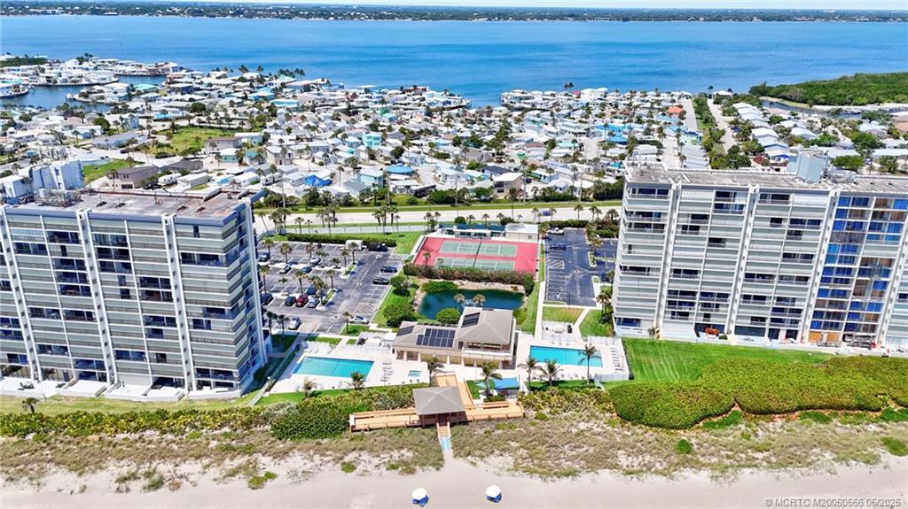 Jensen Beach, Florida 34957, United States, 2 Bedrooms Bedrooms, ,2 BathroomsBathrooms,Residential,Active,128506