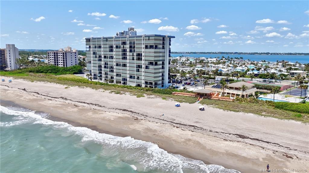 Jensen Beach, Florida 34957, United States, 2 Bedrooms Bedrooms, ,2 BathroomsBathrooms,Residential,Active,128506