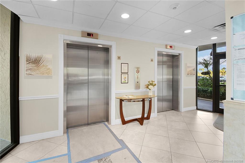 Jensen Beach, Florida 34957, United States, 2 Bedrooms Bedrooms, ,2 BathroomsBathrooms,Residential,Active,128506