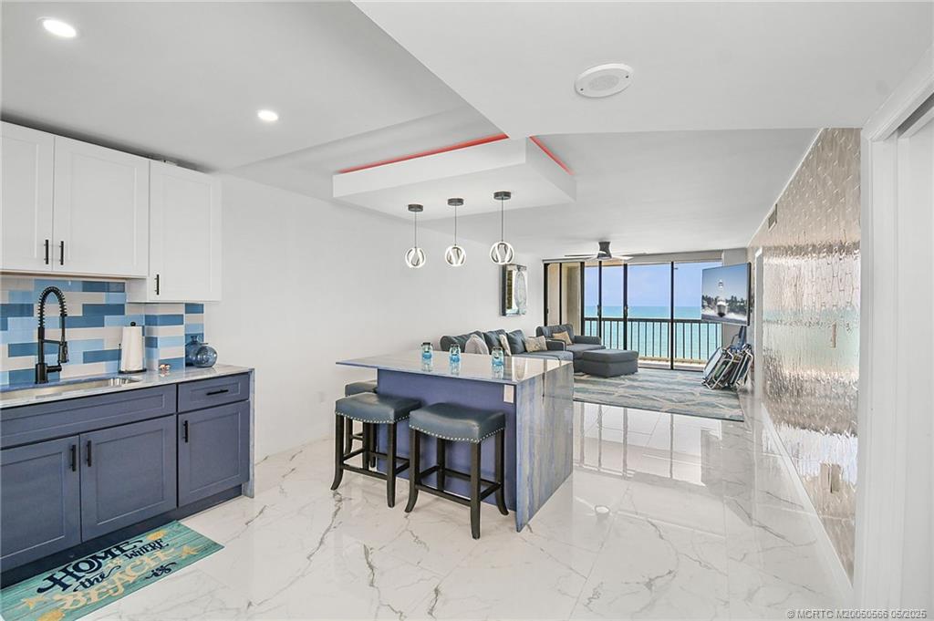 Jensen Beach, Florida 34957, United States, 2 Bedrooms Bedrooms, ,2 BathroomsBathrooms,Residential,Active,128506