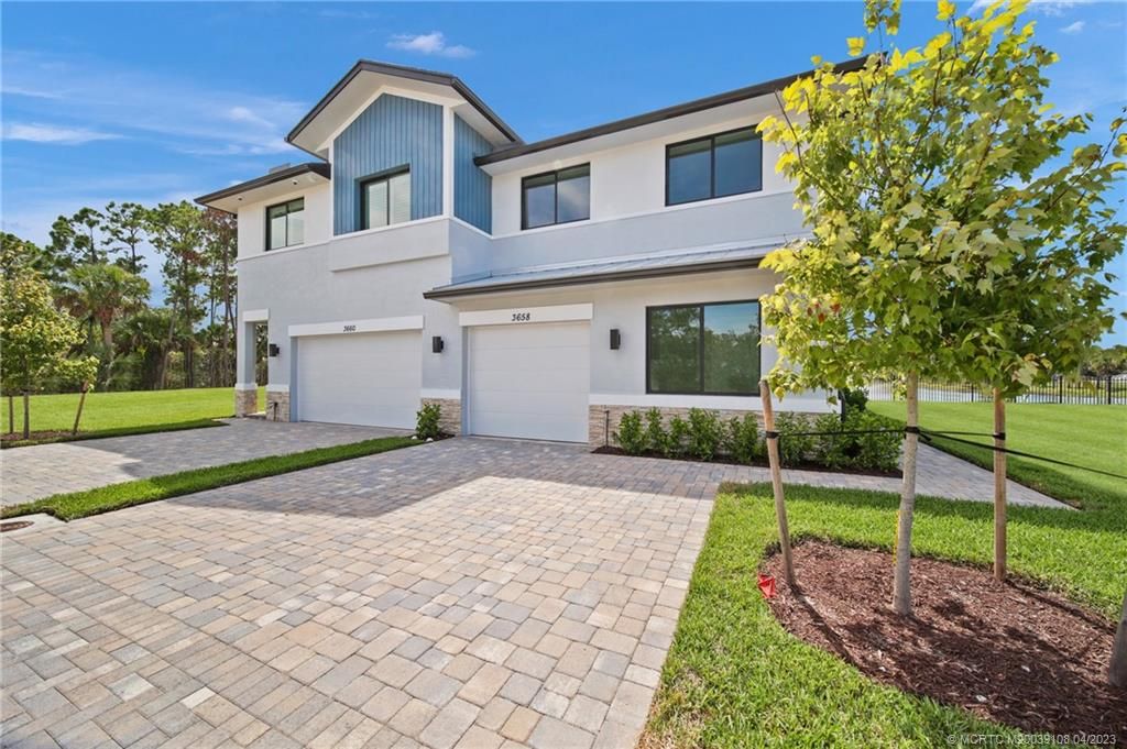 Photo of 3671 Magnolia Ridge Lane Lane #LOT 18, Palm City, FL 34990 (MLS # M20039108)