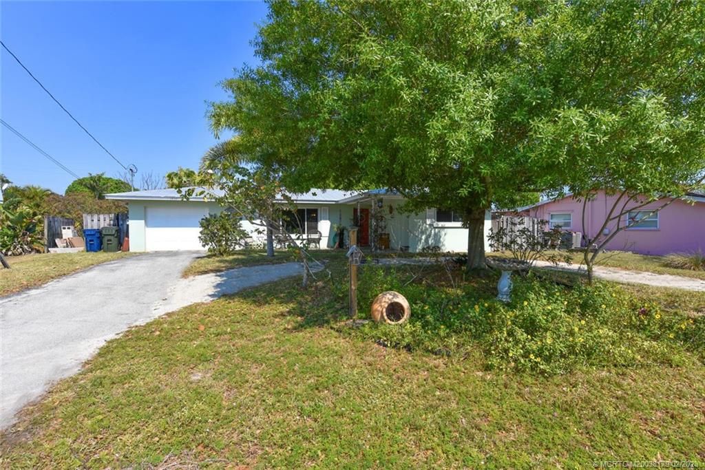 Photo of 1057 NW Terrace Road, Stuart, FL 34994 (MLS # M20038179)