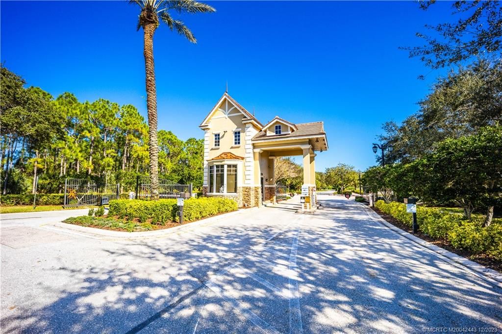 Photo of 1092 SW Scrub Oak Avenue, Palm City, FL 34990 (MLS # M20042443)