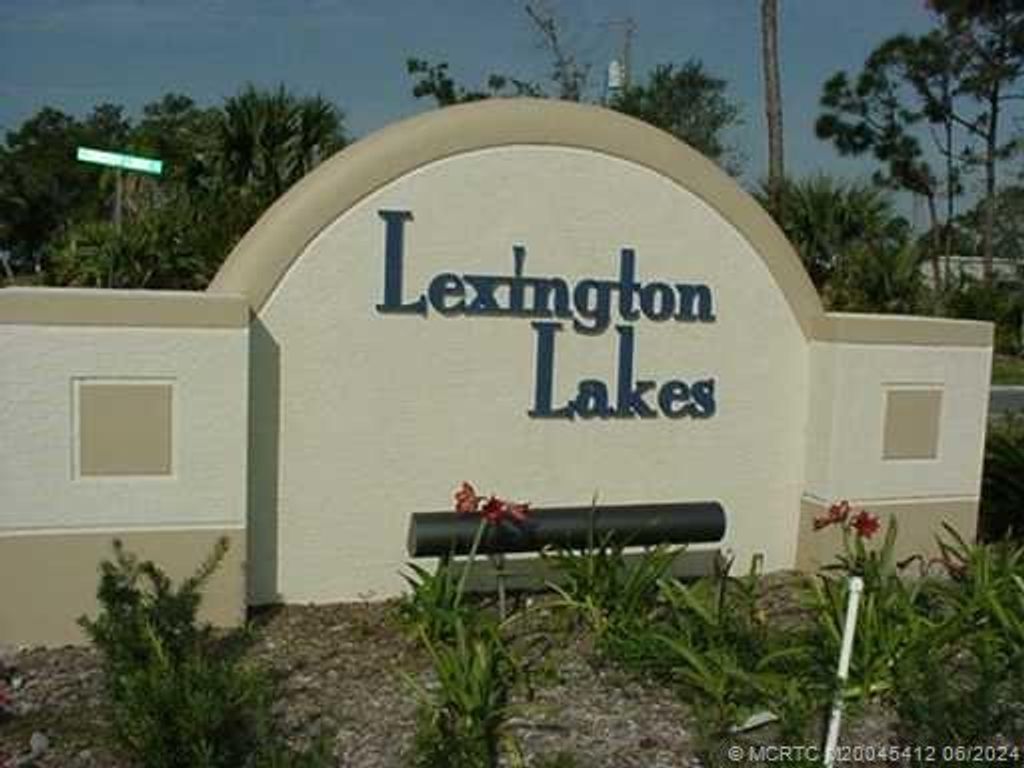 Photo of 3031 SE Lexington Lakes Drive #101, Stuart, FL 34994 (MLS # M20045412)
