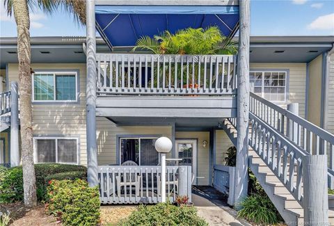 Photo of 1421 NE 14th Court #Q20, Jensen Beach, FL 34957 (MLS # M20052809)