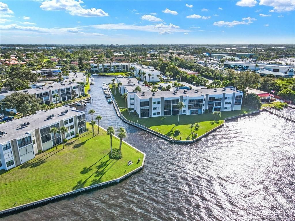 Photo of 1950 SW Palm City Road #1-305, Stuart, FL 34994 (MLS # M20049971)