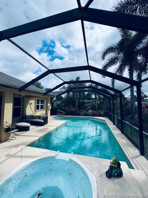 Port Saint Lucie, Florida 34953, United States, 4 Bedrooms Bedrooms, ,2 BathroomsBathrooms,Residential,Active,82058