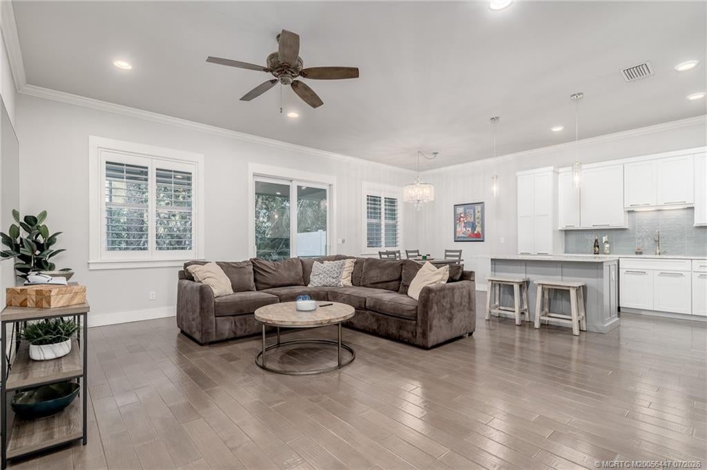 Photo of 411 SE High School Avenue, Stuart, FL 34994 (MLS # M20056447)