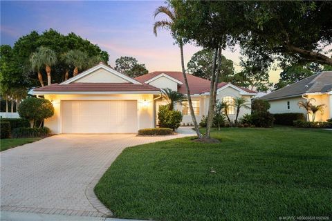 Photo of 4317 SE Coventry Lane, Stuart, FL 34997 (MLS # M20055528)