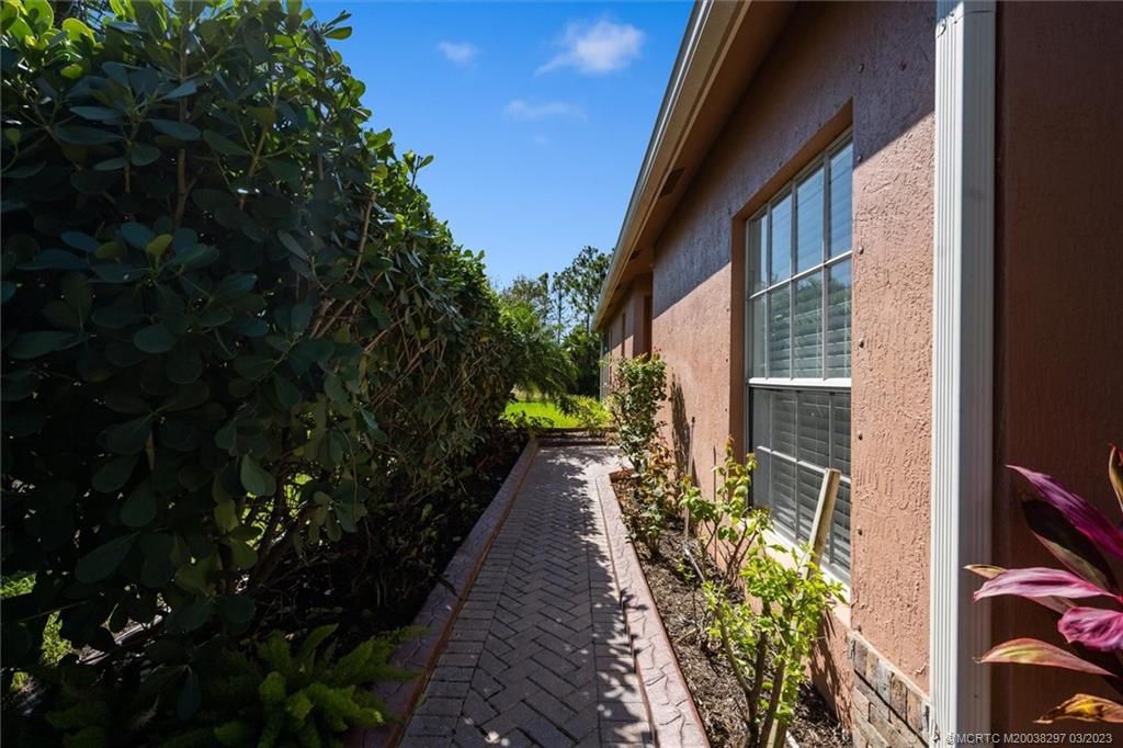 Photo of 10105 SW Brookgreen Drive, Port Saint Lucie, FL 34987 (MLS # M20038297)