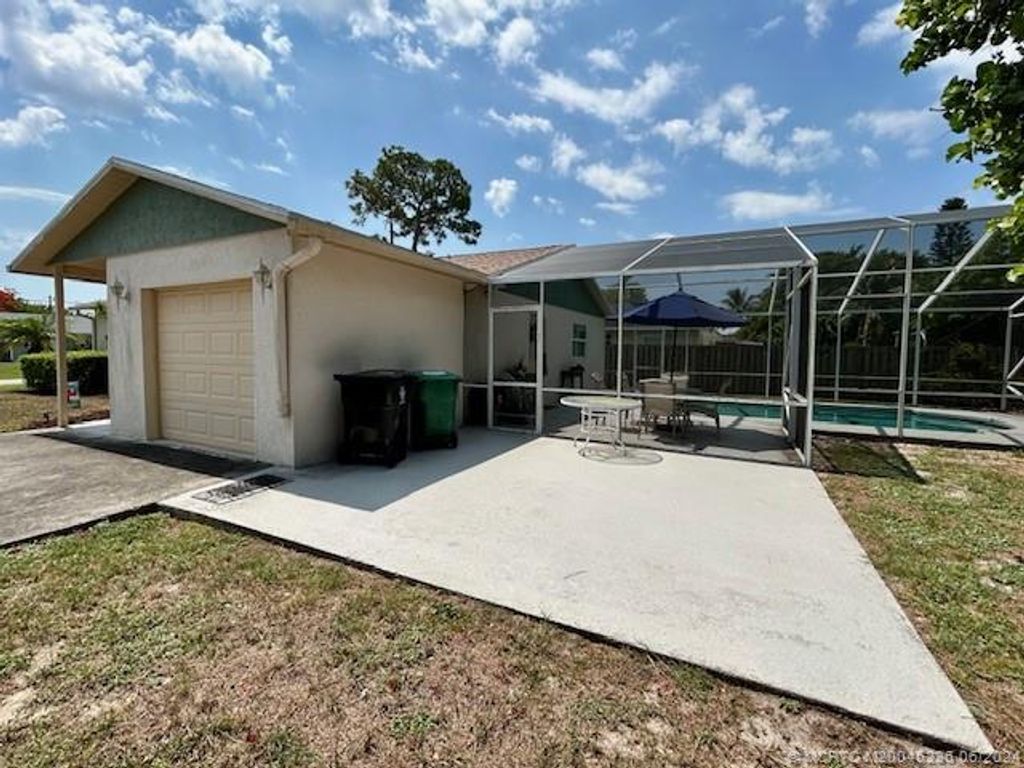 Photo of 2246 SE Wald Street, Port Saint Lucie, FL 34984 (MLS # M20045236)