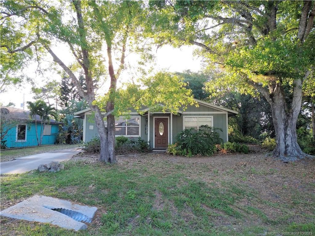 Photo of 3018 SW Virginia Avenue SW, Palm City, FL 34990 (MLS # M20038362)