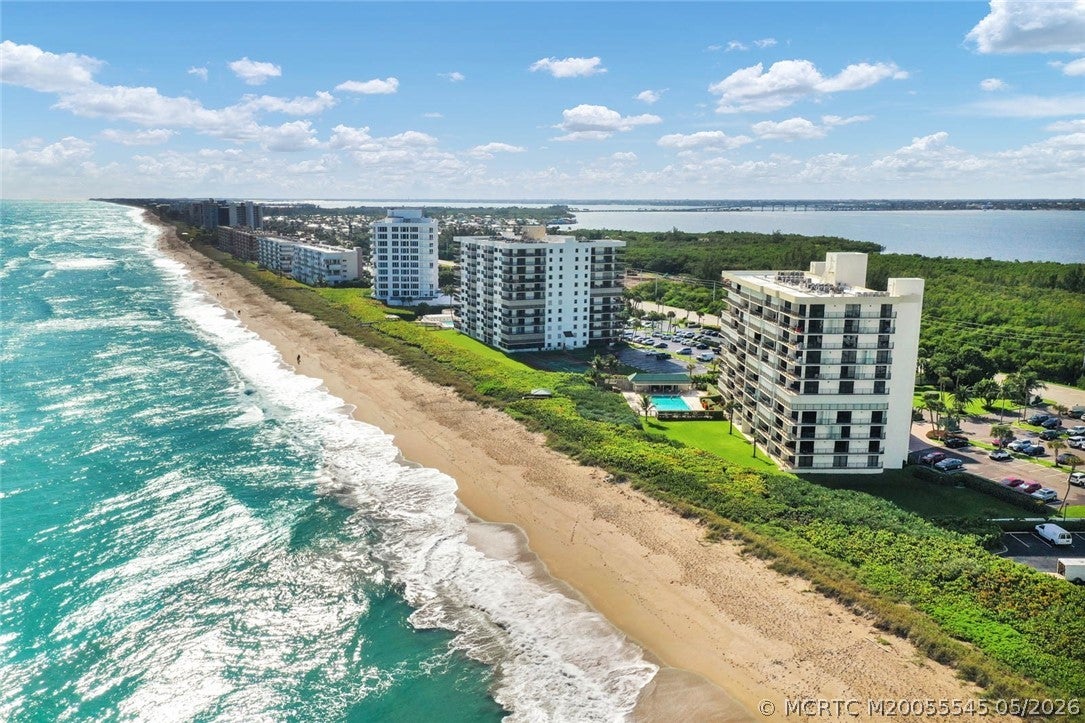 10000 S Ocean Drive 404