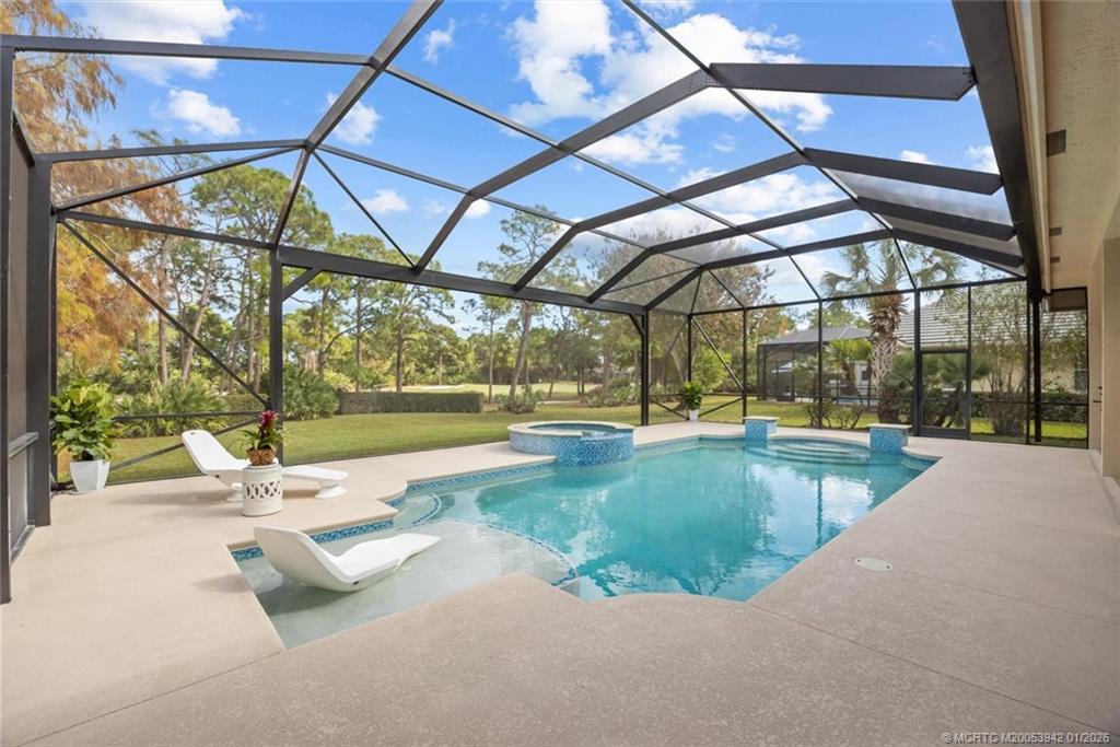 8007 Plantation Lakes Drive