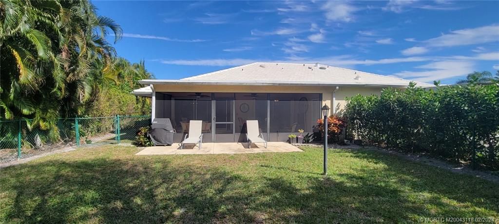 Photo of 3852 SE Fairway W, Stuart, FL 34997 (MLS # M20043118)