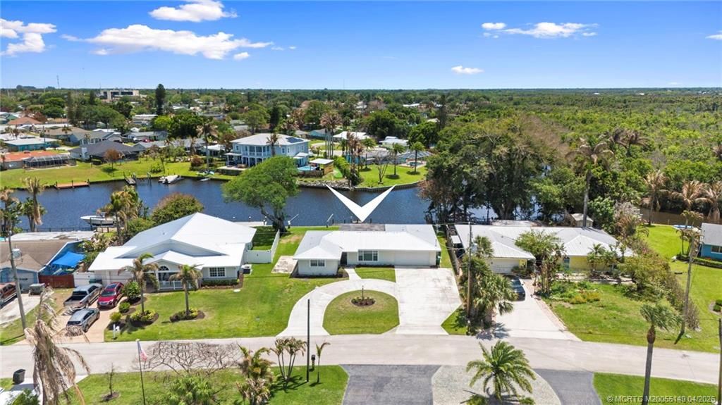 Photo of 207 Olive Avenue, Port Saint Lucie, FL 34952 (MLS # M20055149)