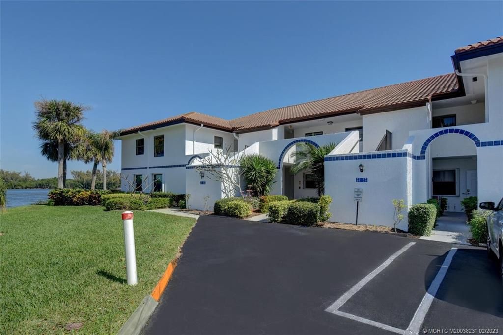 Photo of 6142 SE Landing Way #9-4, Stuart, FL 34997 (MLS # M20038231)