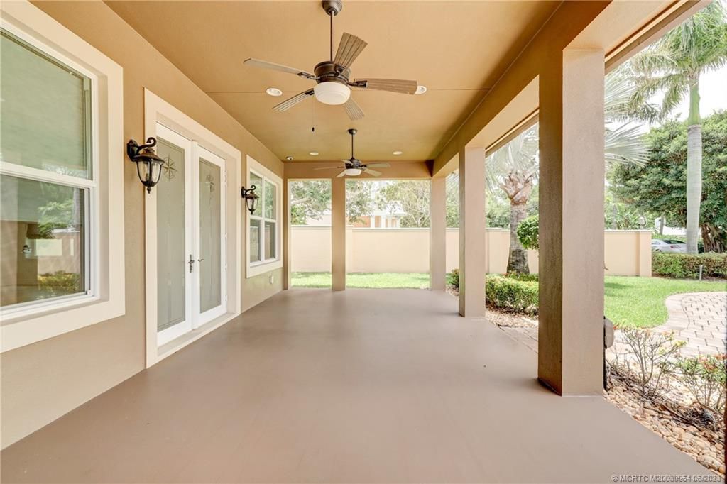 Photo of 311 SE Cardinal Way, Stuart, FL 34996 (MLS # M20039954)