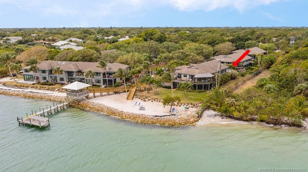 Photo of 5626 SE Schooner Oaks Way, Stuart, FL 34997 (MLS # M20038604)