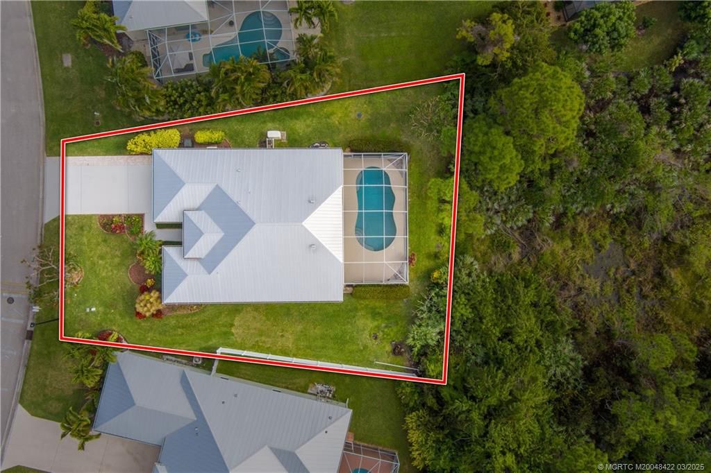 Photo of 474 NW Fetterbush Way, Jensen Beach, FL 34957 (MLS # M20048422)