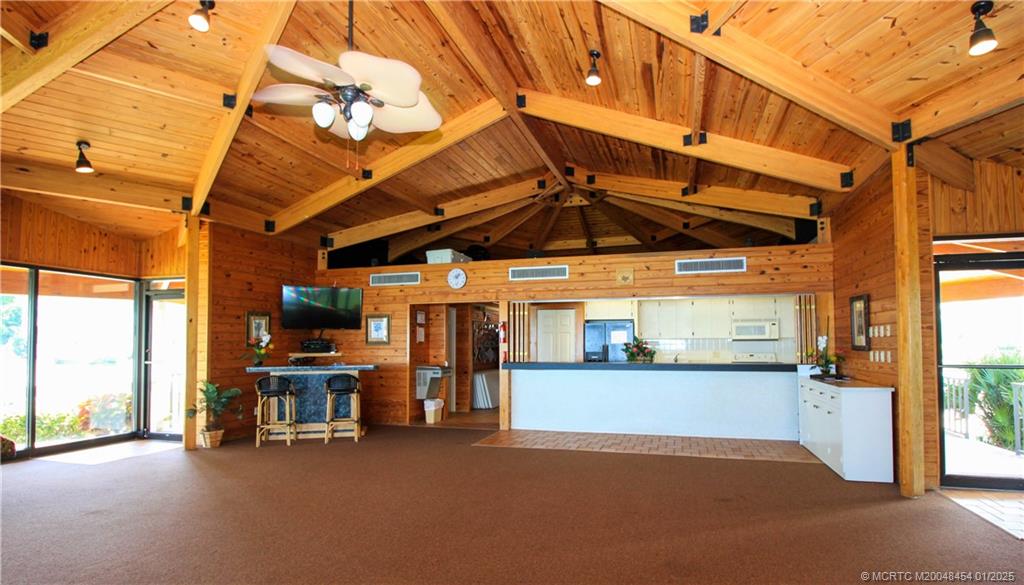 Stuart, Florida 34996, United States, 1 Bedroom Bedrooms, ,2 BathroomsBathrooms,Residential,Active,20233