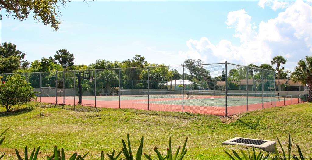 Stuart, Florida 34996, United States, 1 Bedroom Bedrooms, ,2 BathroomsBathrooms,Residential,Active,20233