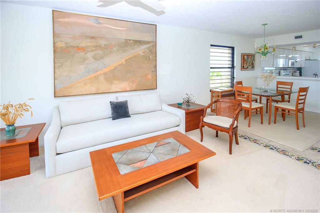 Stuart, Florida 34996, United States, 2 Bedrooms Bedrooms, ,2 BathroomsBathrooms,Residential,Active,196776