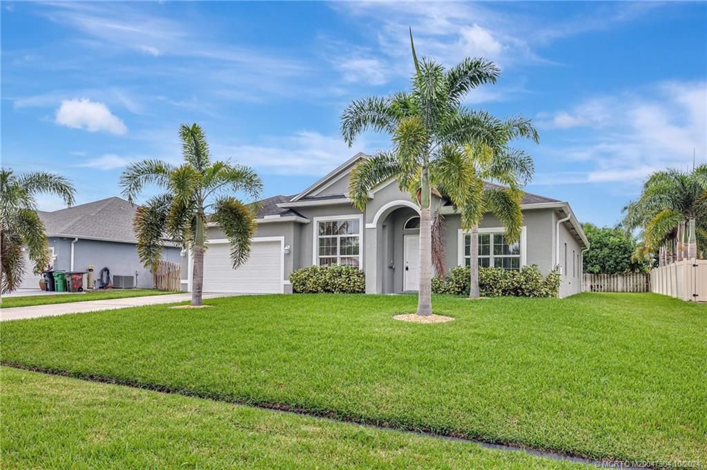 Photo of 348 SW Millard Drive, Port Saint Lucie, FL 34953 (MLS # M20047304)