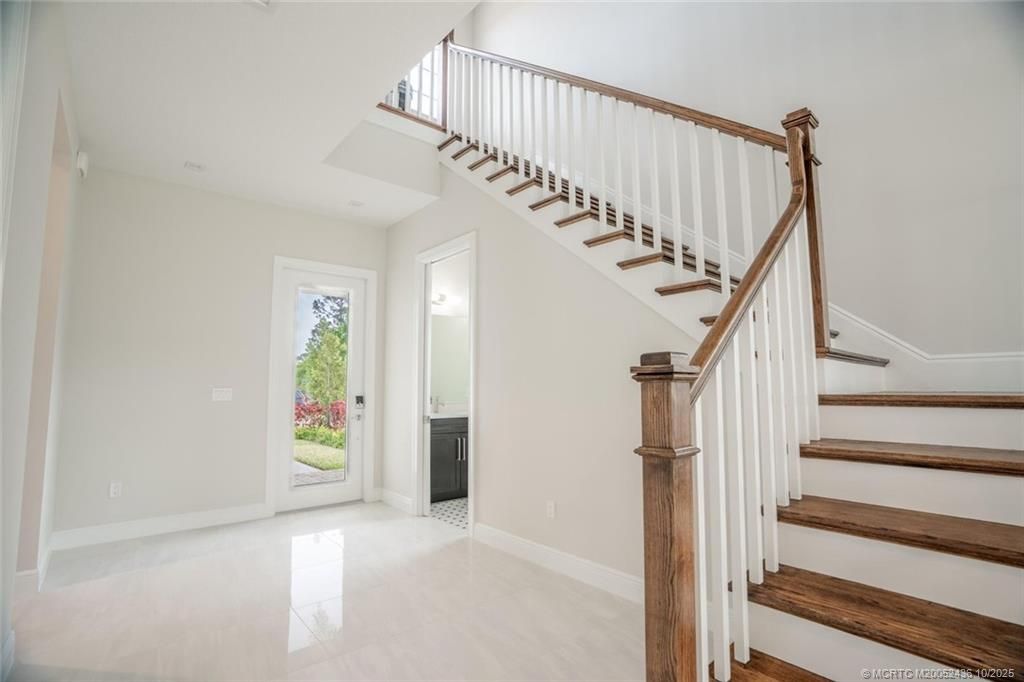 Photo of 259 SE Via Bisento, Port Saint Lucie, FL 34952 (MLS # M20052436)