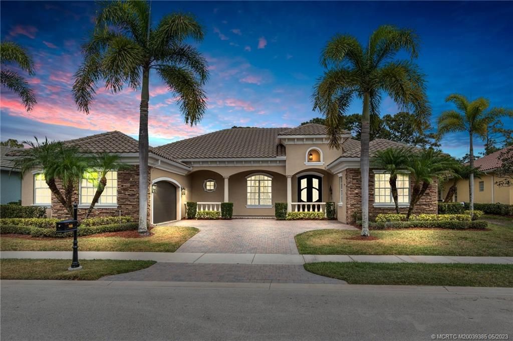 Photo of 9400 Scarborough Court, Port Saint Lucie, FL 34986 (MLS # M20039385)