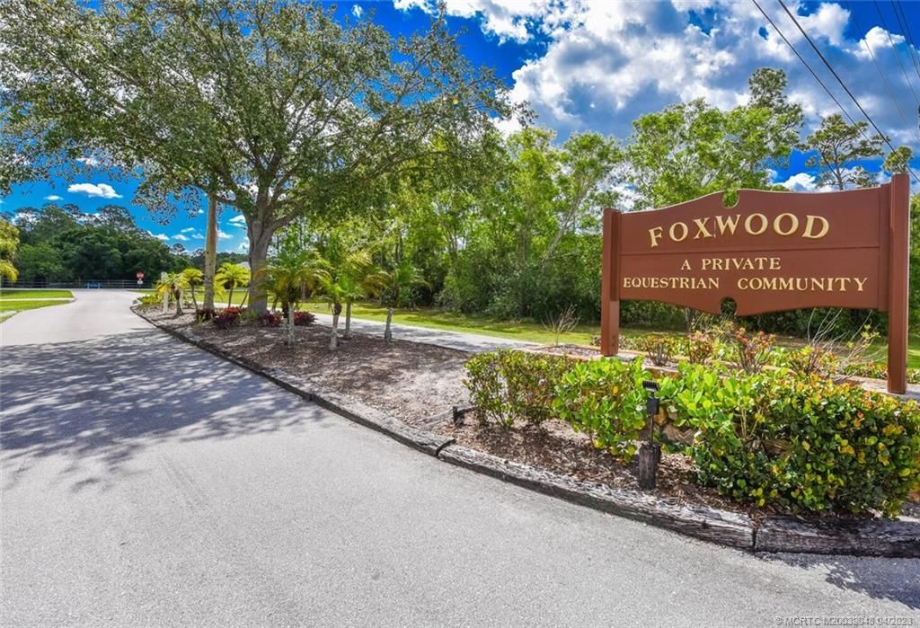 Photo of 11165 SW Meadowlark Circle, Stuart, FL 34997 (MLS # M20039048)