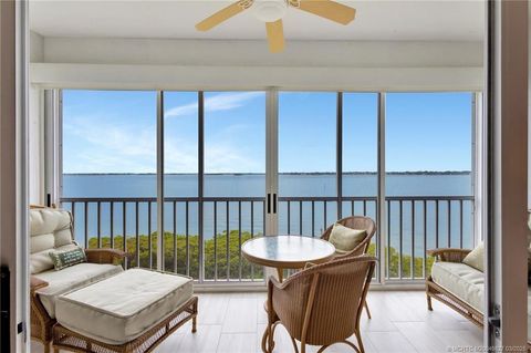 144 NE Edgewater Drive 3305 Stuart FL 34996