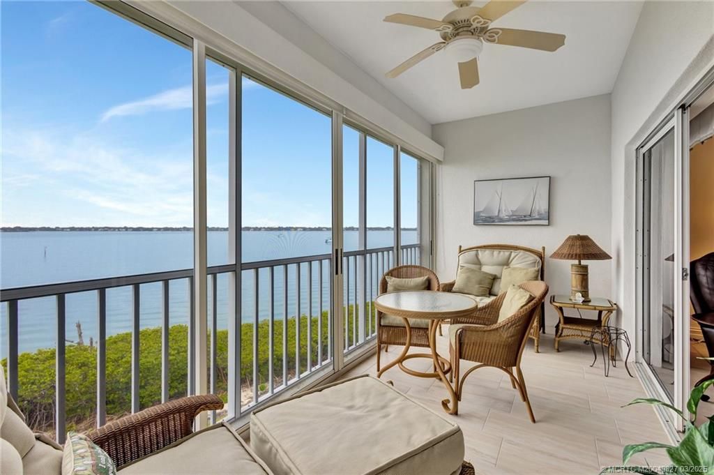 Photo of 144 NE Edgewater Drive #3305, Stuart, FL 34996 (MLS # M20049827)