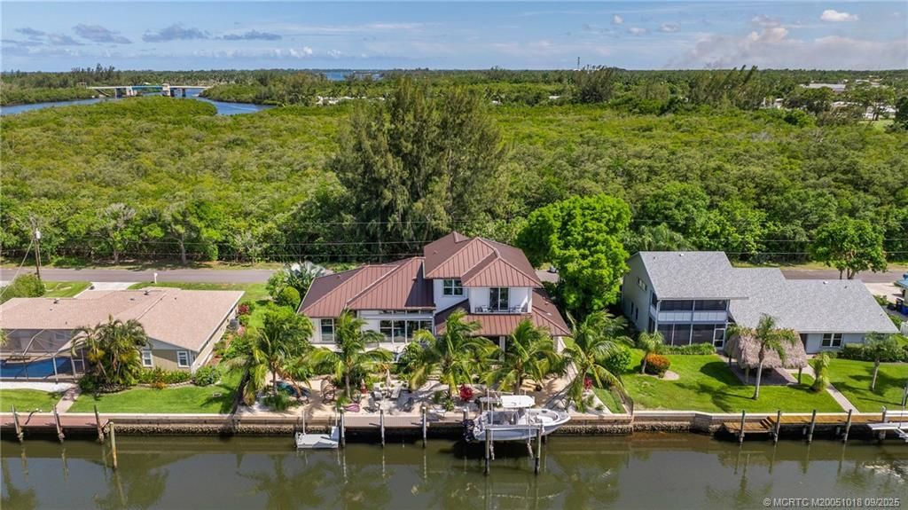 Photo of 9335 SE Delafield Street, Hobe Sound, FL 33455 (MLS # M20051018)